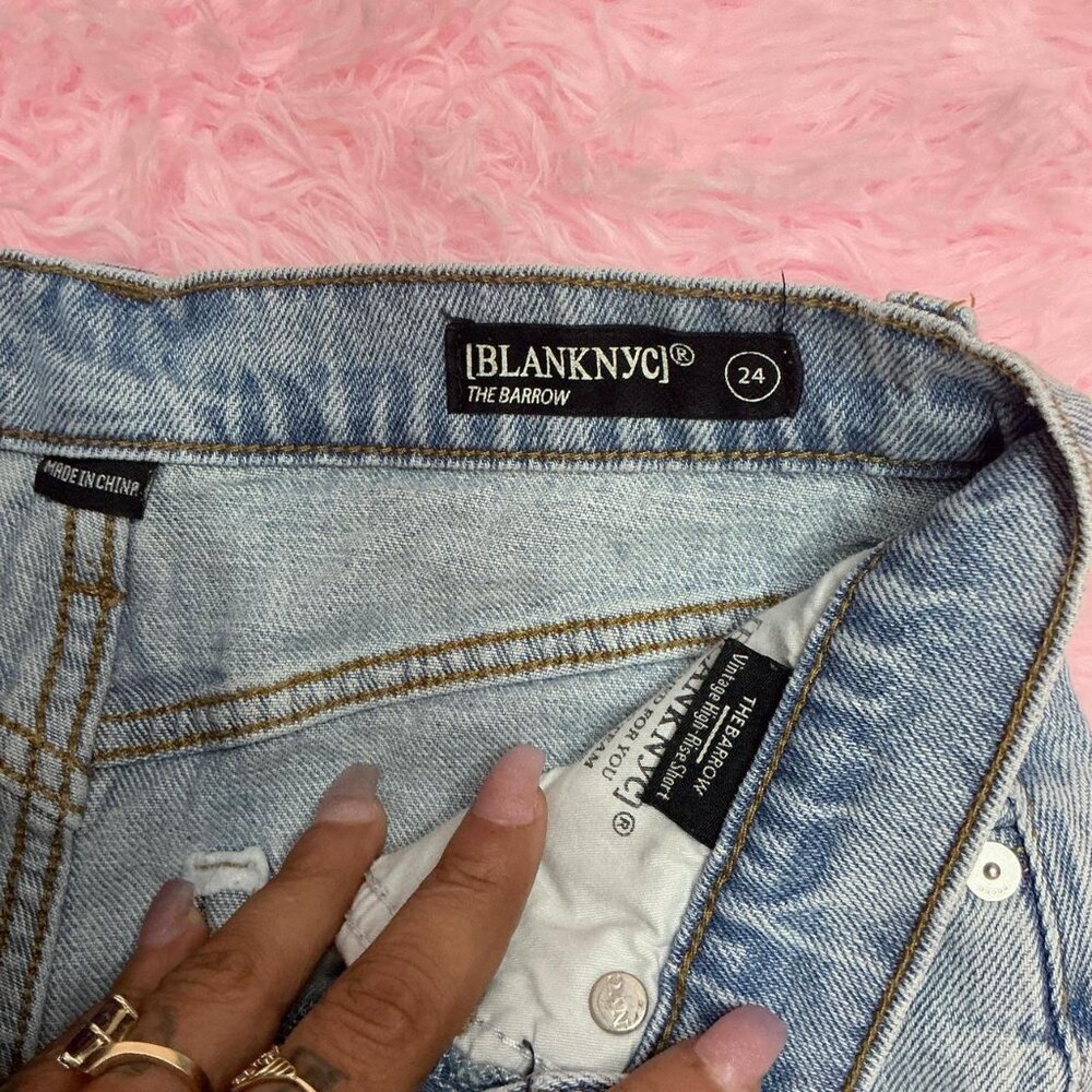 Sold - Picture 2 of 6